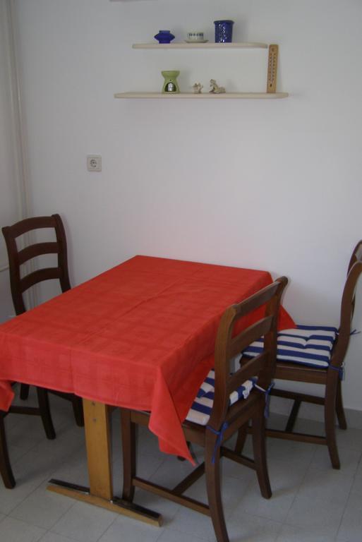 Apartment Vallelunga Pula Ruang foto