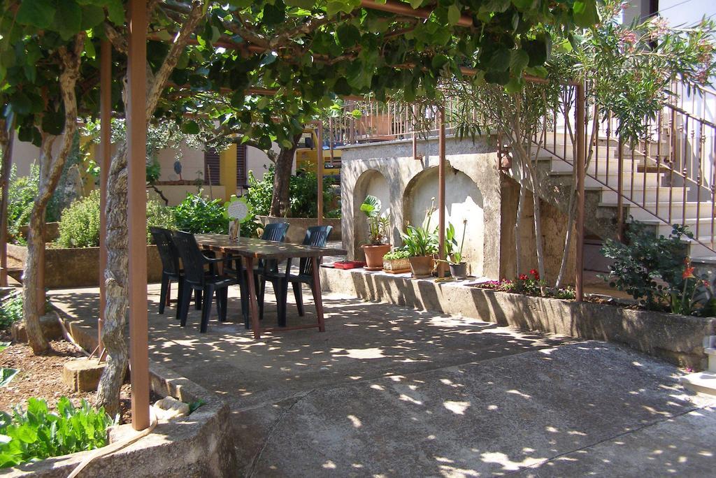 Apartment Vallelunga Pula Ruang foto