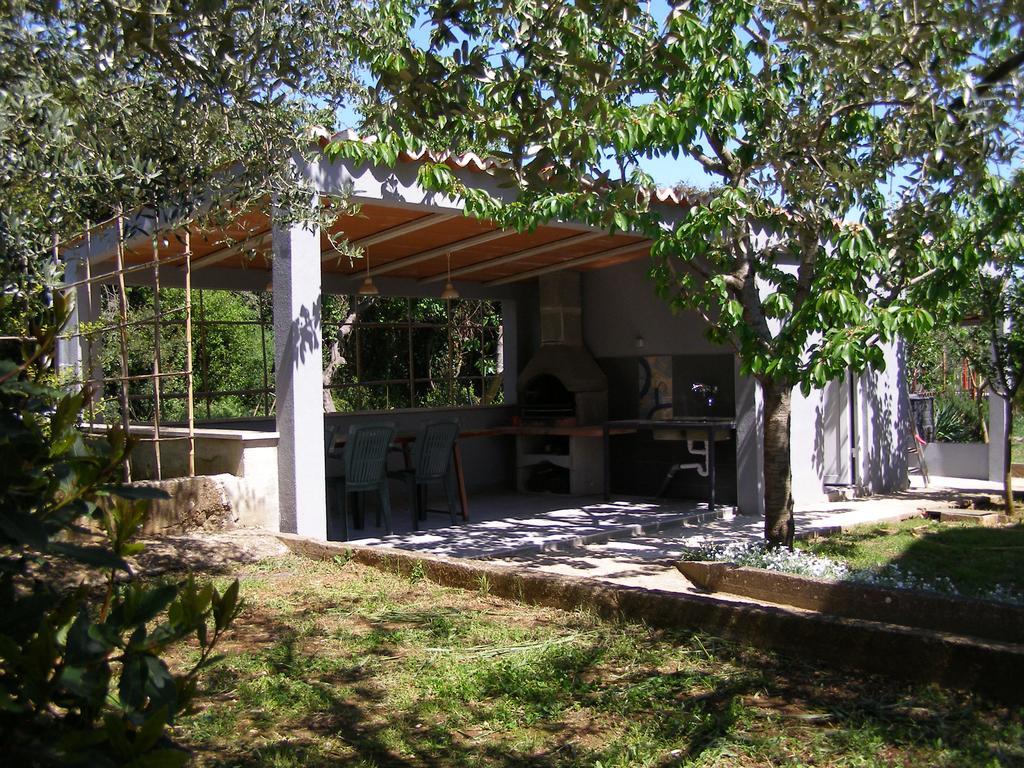 Apartment Vallelunga Pula Bagian luar foto